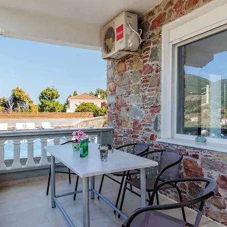 Pavlos Skopelos Town