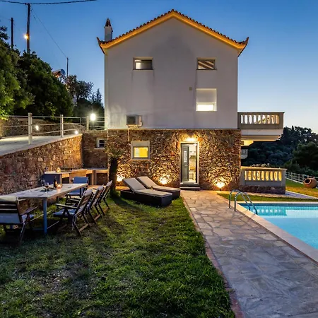 Pavlos Skopelos Town